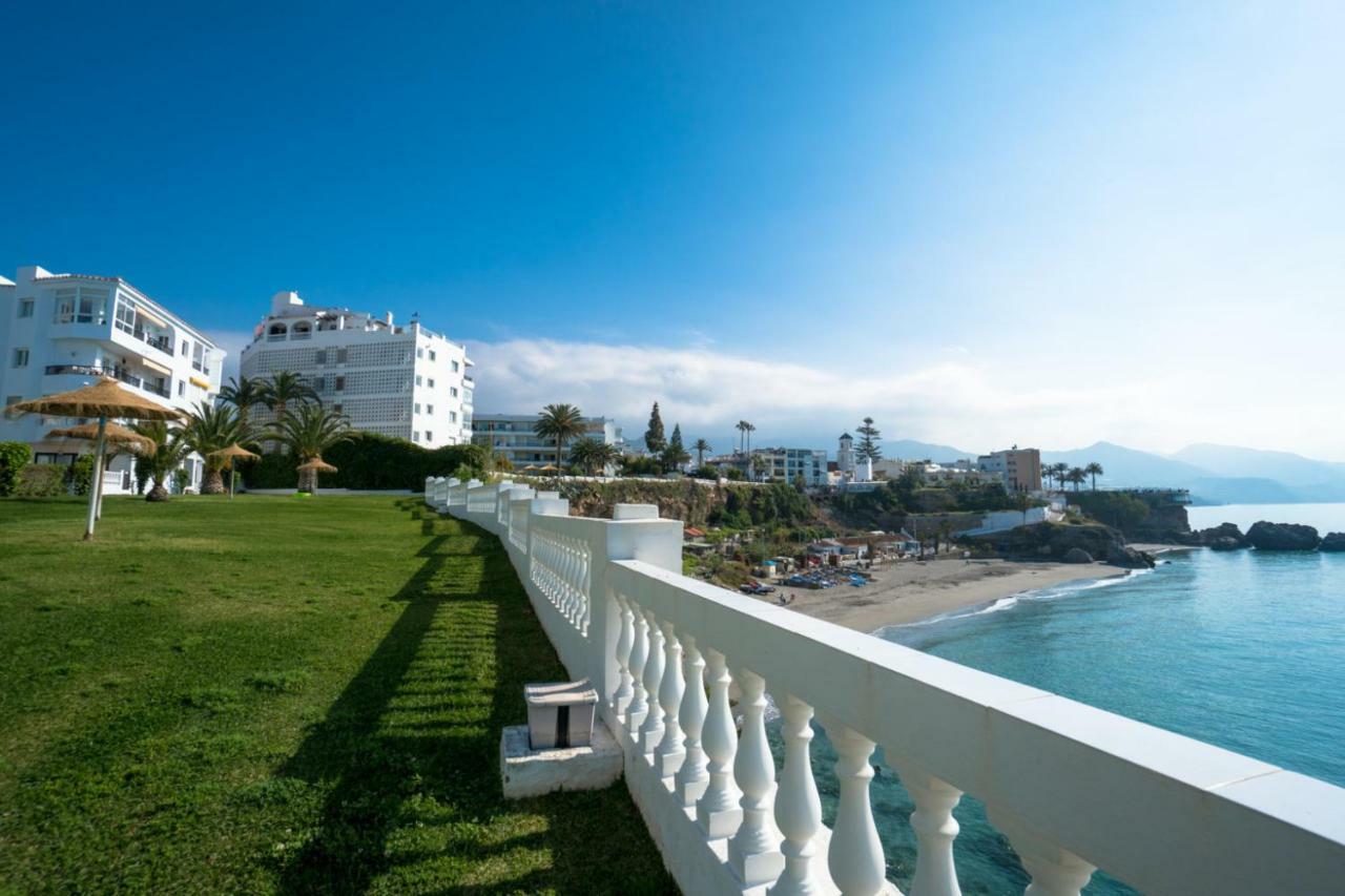 Palmeras 55 Menyber Daire Nerja Dış mekan fotoğraf